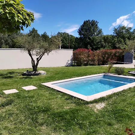 Holiday home Maison En Campagne Avignon